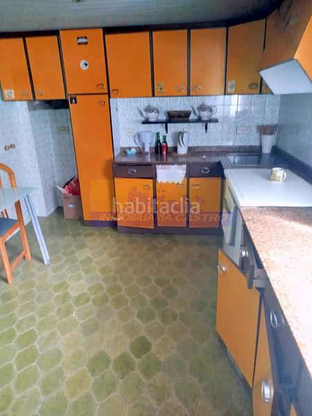 Foto 92c7fba2-96b9-4555-80da-54f48a835cf5. Casa aparellada a Otañes-Talledo Castro - Urdiales