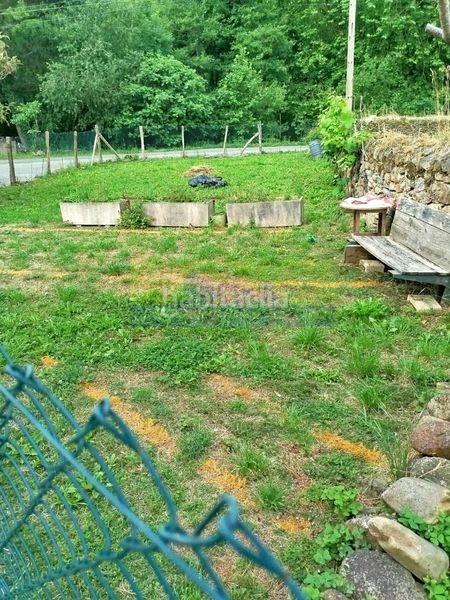 Foto a809b1ed-dee9-48fc-9510-b7cacb0ae1f3. Casa aparellada a Otañes-Talledo Castro - Urdiales