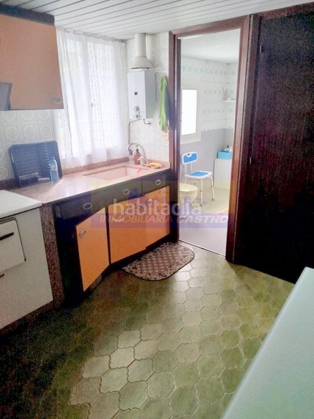 Foto fe4536b1-f726-4617-b867-138d1bd303d7. Casa aparellada a Otañes-Talledo Castro - Urdiales