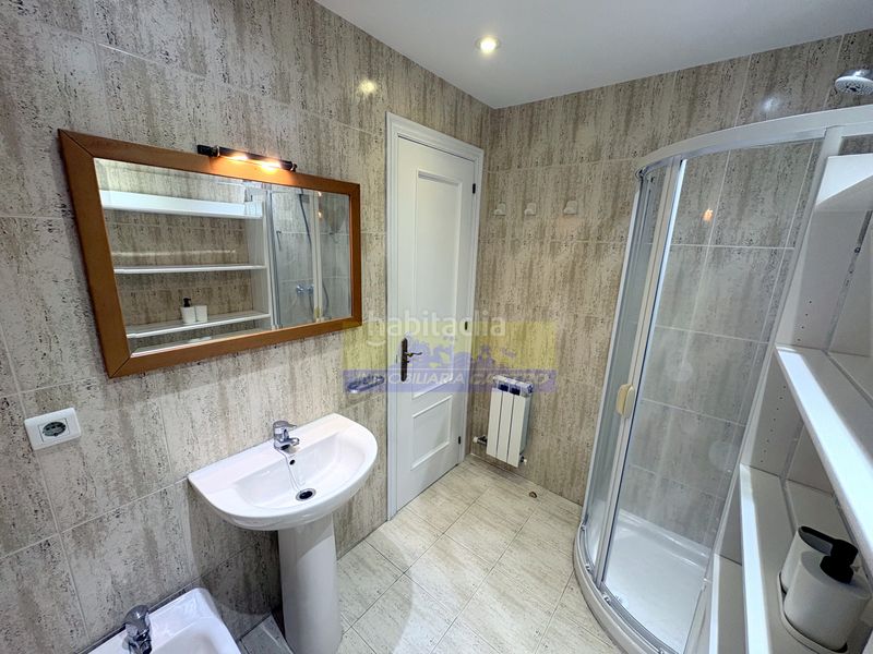 Foto def17c19-85e0-40bc-a9dd-0efdfe728164. Rent flat in Centro Castro - Urdiales