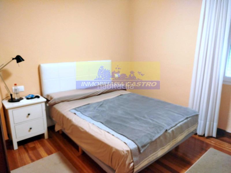 Foto 40acb32f-8bdf-4214-ba64-145c35f5e028. Flat with heating in Centro Castro - Urdiales