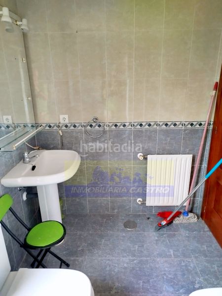 Foto d4f3793a-ce3e-4634-b8f5-0febd4b988df. Pis amb calefacció piscina a Cotolino Castro - Urdiales