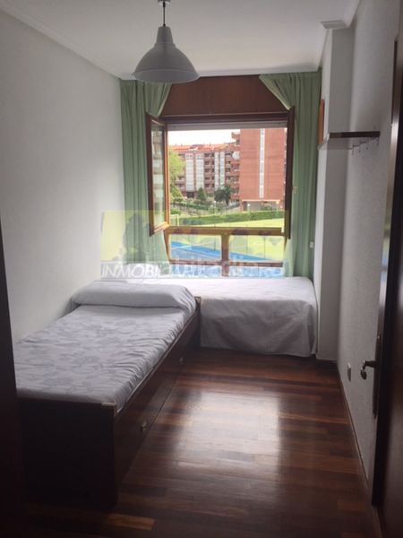 Foto e41d65e6-1a0f-4c82-8ac3-45441fdb1270. Rent flat with heating parking pool in Brazomar Castro - Urdiales