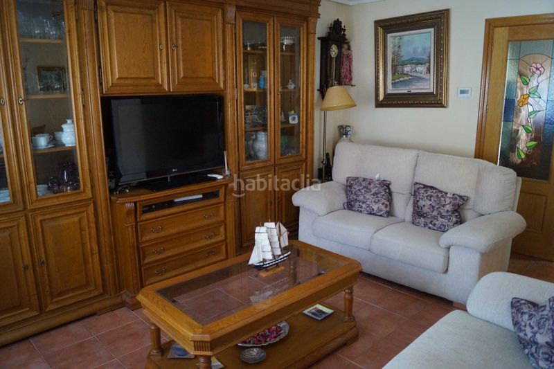 Foto 78703d51-1273-4f0b-b3f6-5d8c19c2939d. Casa adossada amb aparcament a Aguas Vivas Guadalajara