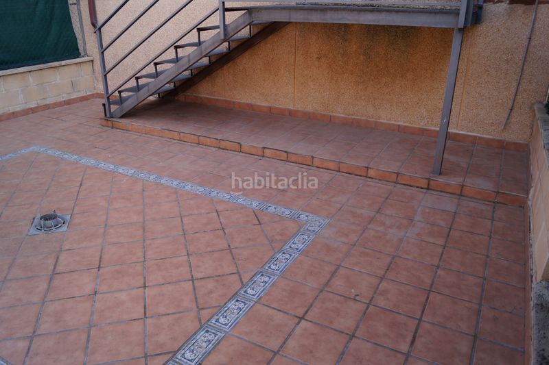 Foto 9d62f86c-60b0-4536-b868-7d94a1832f9a. Casa adossada amb aparcament a Aguas Vivas Guadalajara
