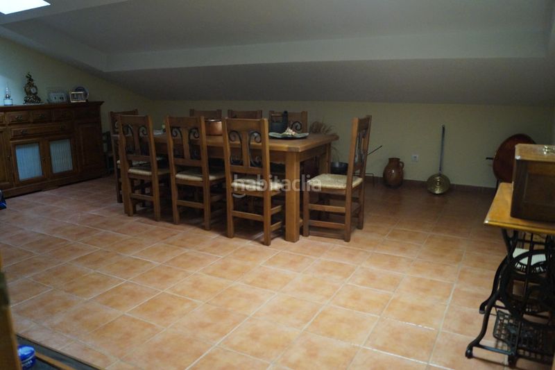 Foto c13bf48f-c796-4871-8d61-c60c34073354. Casa adossada amb aparcament a Aguas Vivas Guadalajara