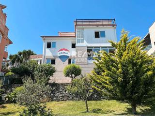 Xalet  Rúa illas cíes. Casa con dos viviendas independientes las dos para entrar a vivi