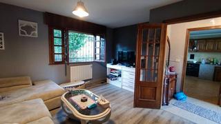 Maison  A abelenda. Casa situada en zona con impuestos reducidos...casa a tan solo .