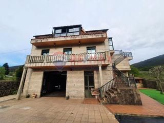 Maison  N-550. Casa con dos viviendas independientes ..