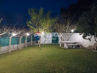 Casa  Rúa eduardo iglesias. Casa situada en el centro de gondomar