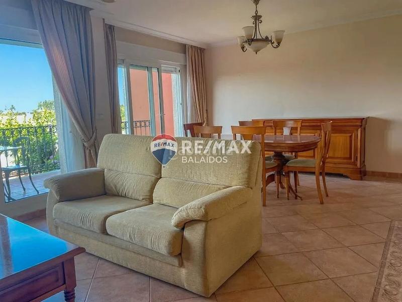 Foto 9403eb6c-60e5-47e4-adeb-3cf90c587c1a. Casa a schiera con riscaldamento parcheggio in Sanxenxo pueblo Sanxenxo