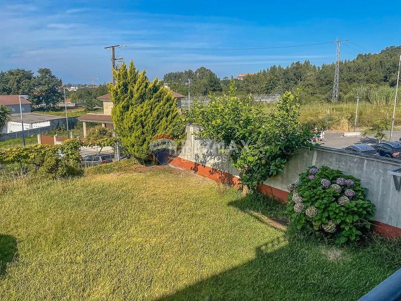 Foto bbcf3eb6-b5c4-4092-8041-1c0777646a7f. Casa a schiera con riscaldamento parcheggio in Sanxenxo pueblo Sanxenxo