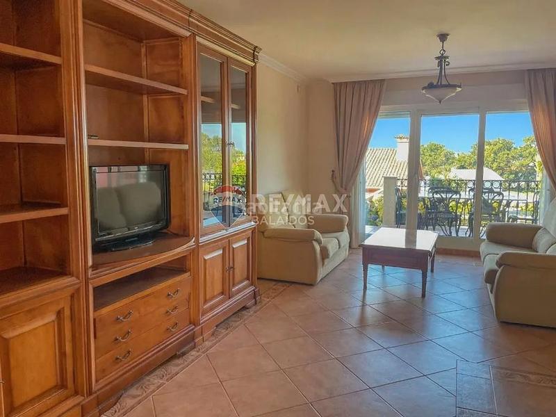 Foto dd2a67d5-92d5-4054-a3b8-a90a20db2ae1. Casa adossada amb calefacció aparcament a Sanxenxo pueblo Sanxenxo