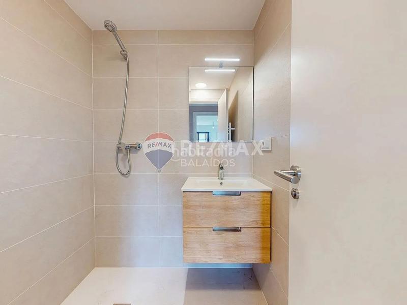 Foto 31597f05-e3aa-4190-8eb1-d9b6d2a6ef7e. Estudio  a estrenar con garaje y trastero en Redondela