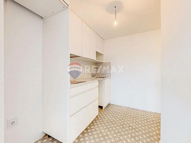 Foto 9aaffeba-a8ba-4527-a504-6bf0ff6cd63f. Estudio  a estrenar con garaje y trastero en Redondela