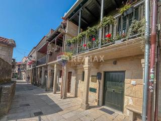 Casa  A rúa. Casa con bajada directa al mar