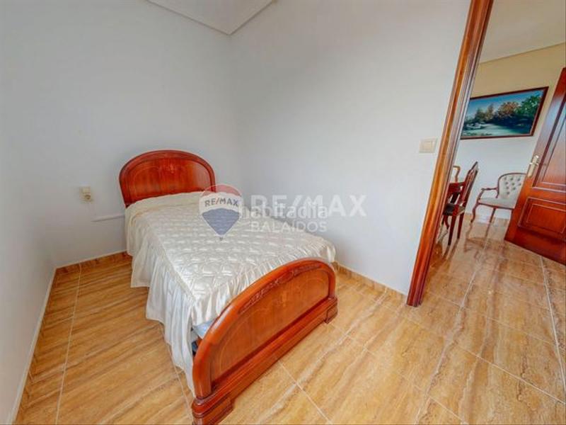 Foto 4733193a-b5de-49e8-a710-84357b05d1c1. Casa !!!!.se escuchan ofertas.!!!!......muy cerca de la playa del vao en Vigo