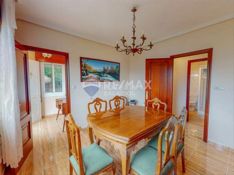 Foto cbb2d101-9e47-4264-99eb-2b623d158bd1. Casa !!!!.se escuchan ofertas.!!!!......muy cerca de la playa del vao en Vigo