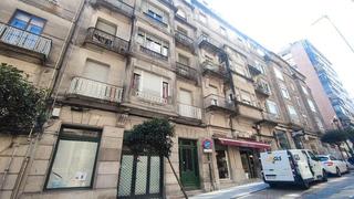 Edificio  Rúa hernán cortés