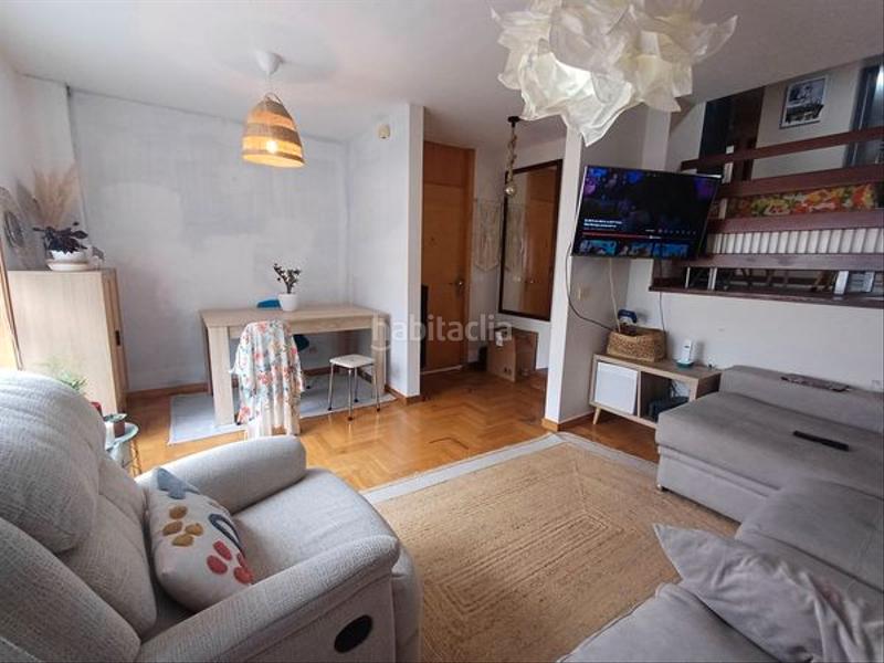 Foto 47a44f39-ea51-440e-815b-a5395ea3465a. Dúplex con todos los servicios cerca en Casablanca - Calvario Vigo