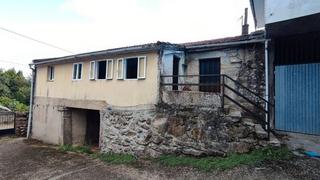 Maison  A abelenda. Para entrar a vivir con jardín