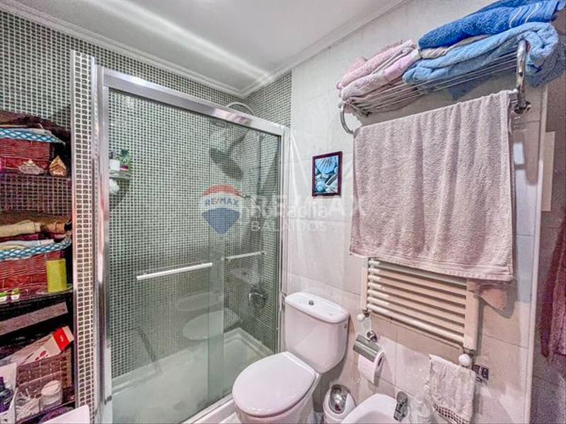 Foto 6bdd86dd-ea14-4b33-bab3-cde2891cd2ab. Piso a metros del vialia...para entrar a vivir ya... en Vigo