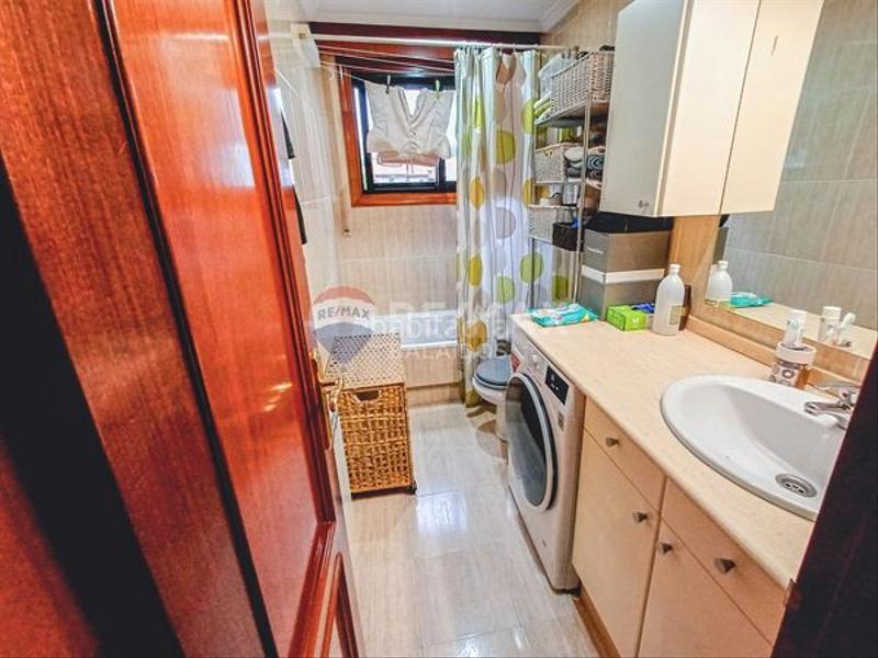 Foto c65478bc-b973-4057-a1ab-e3d60ed745ef. Duplex con riscaldamento parcheggio in Alcabre Vigo