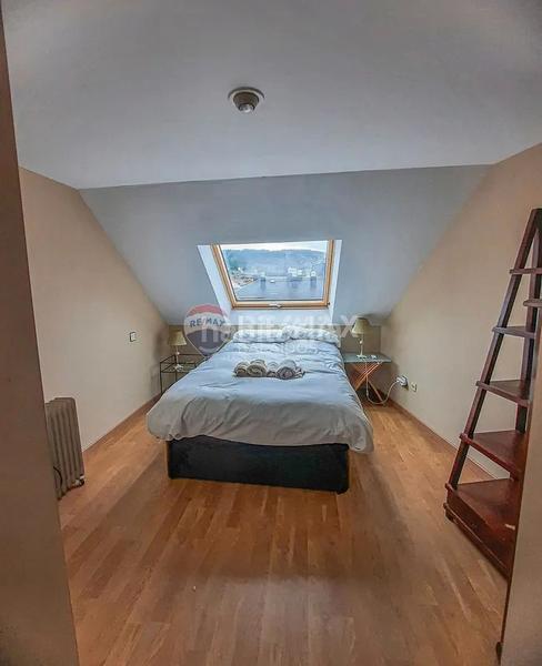 Foto fc2d1134-7552-4d3d-afe5-aeee06b220bd. Attique avec chauffage dans Sanxenxo pueblo Sanxenxo