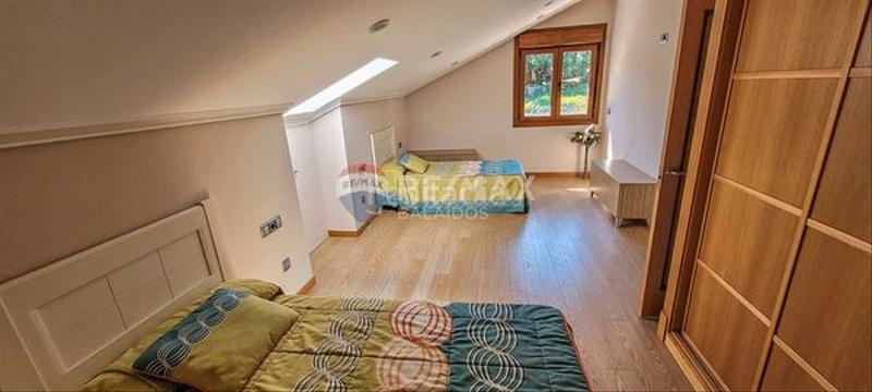 Foto b65eb353-c467-420b-9823-70e13b966942. Chalet muy cerca de la playa en Baiona