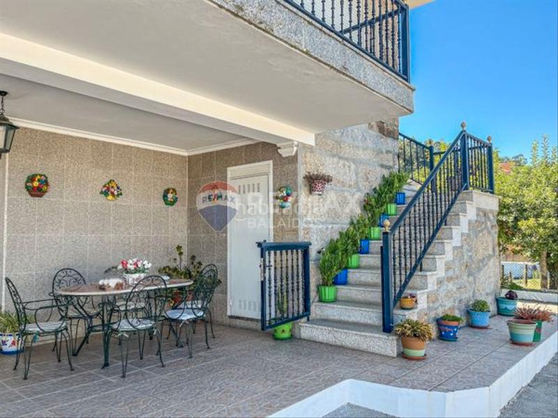 Foto 490dbc0e-09d3-4abf-8b8b-066794eeb96f. Casa  con ascensor .. en Ponteareas