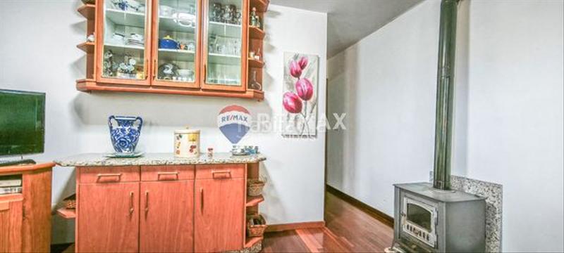 Foto 7b87faa0-55be-41a6-ba98-d5cc50d8210a. Casa en Arbo