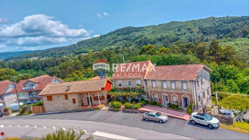 Foto a7a59abf-d317-446b-88fe-d7d76609509f. Casa en Arbo