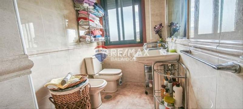 Foto b95b0935-36d4-4e87-88a0-651174ce4c83. Casa en Arbo