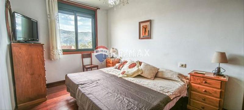 Foto c1c4fb21-0862-4234-b158-8aa83f709226. Casa en Arbo