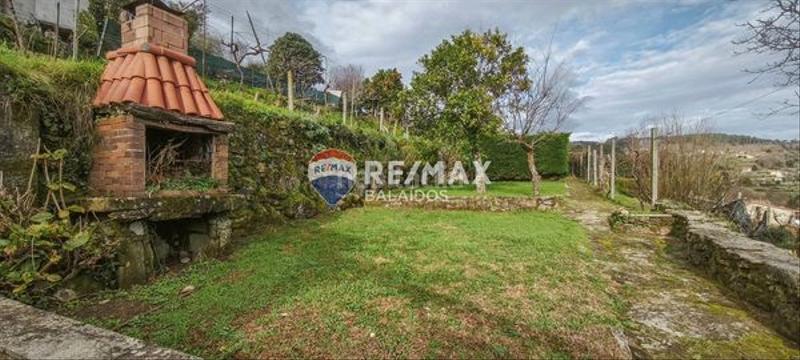 Foto d1c31538-4619-44c9-ba9e-cba3c945a853. Casa en Arbo
