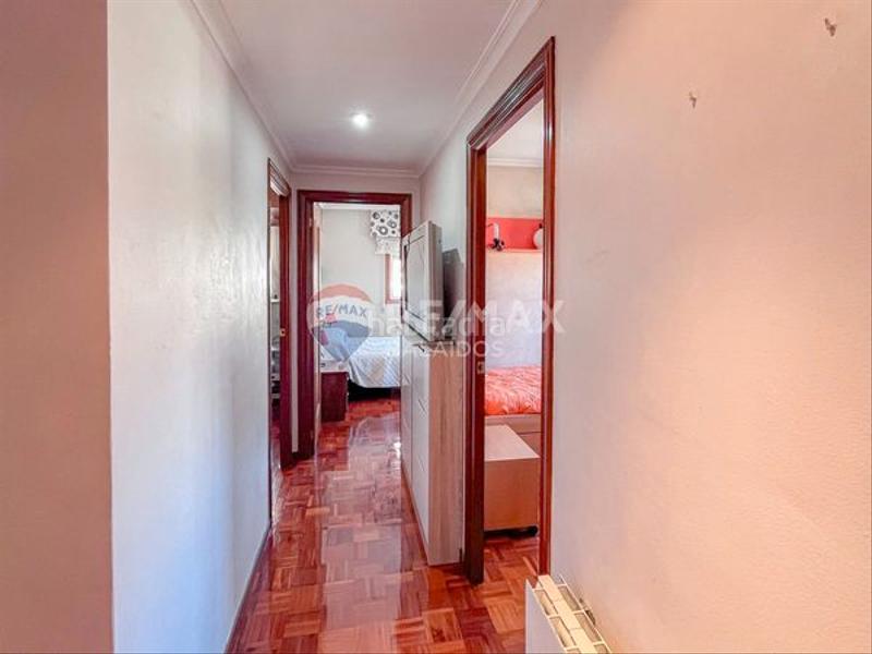 Foto c88747dd-019c-4f7a-918a-054b51b64027. Piso para entrar a vivir ..todo exterior y muy luminoso en Vigo