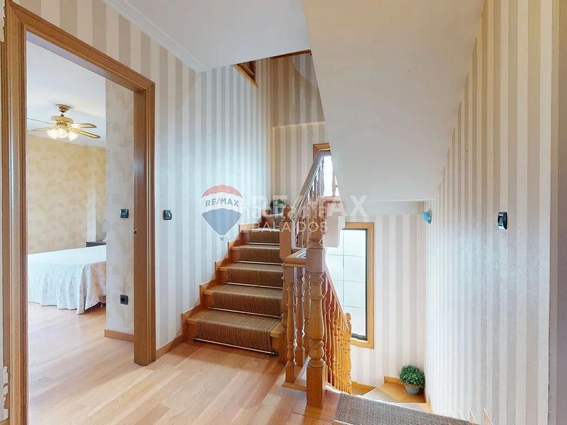 Foto 30e5cc31-fa9f-4bd4-9c53-526930793581. Chalet a metros de la playa en Alcabre Vigo