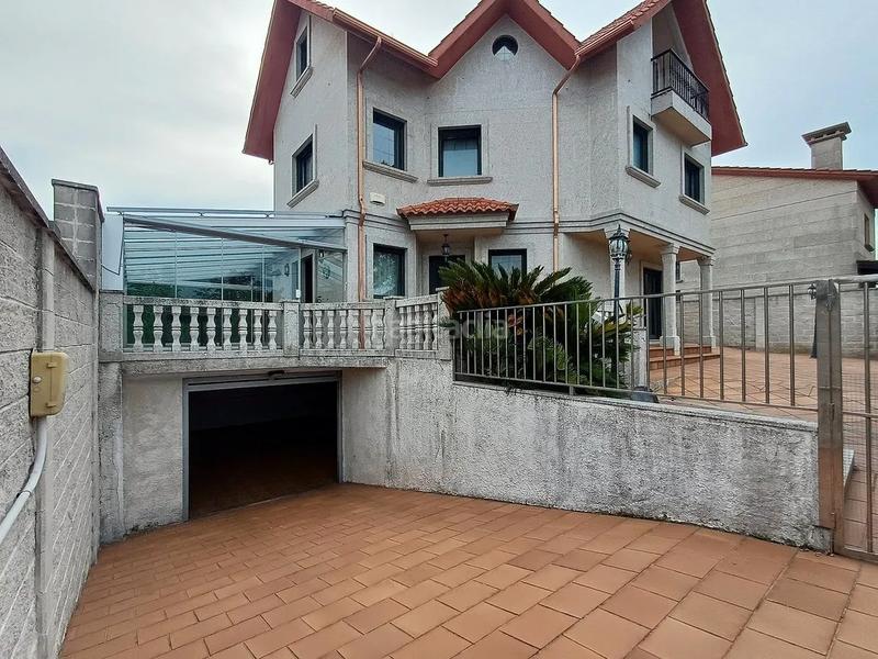Foto 7d02bce5-79f5-41cb-8dc4-89e09ca83b1e. Chalet a metros de la playa en Alcabre Vigo