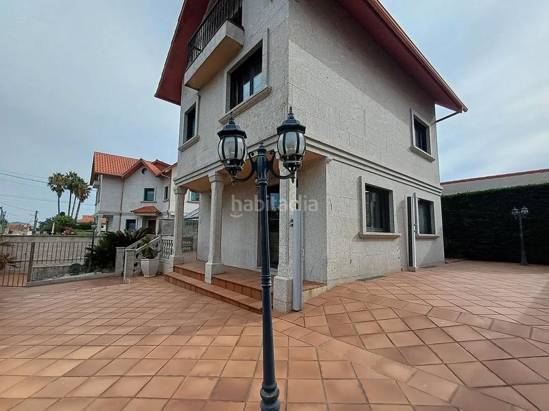 Foto ed1fb42f-f2d9-41a1-a016-83a6bc28a5dd. Chalet a metros de la playa en Alcabre Vigo