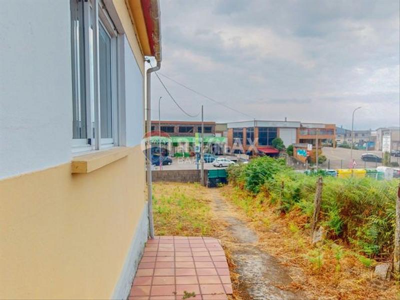 Foto f36484f1-a455-4d5d-ba88-e3402ba93fee. Casa a minutos de la playa do vao en Coruxo - Oia - Saiáns Vigo