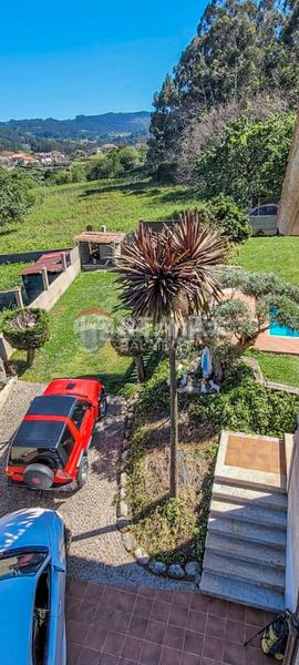 Foto ce9c97aa-81f7-4bab-b067-62df176e5efa. Chalet a tan solo 3km del mar ..chalet en piedra con amplia piscina en Baiona