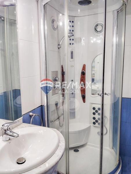 Foto d0bcf089-dd3b-478b-8472-d679497e4625. Piso muy cerca del vialia..inmejorable ubicación en Vigo