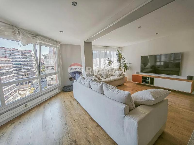 Foto 420e8405-8616-4461-bd41-38fdb83ae041. Piso exclusivo piso en el centro en Fátima Vigo