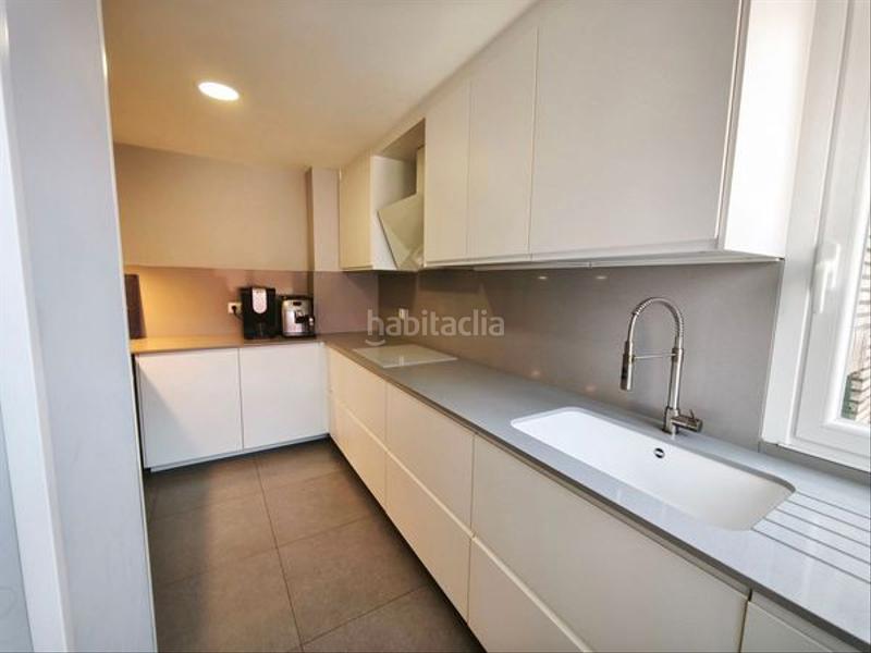 Foto b5e30ea1-d74d-4c7d-9413-2ea7645523cf. Piso exclusivo piso en el centro en Fátima Vigo