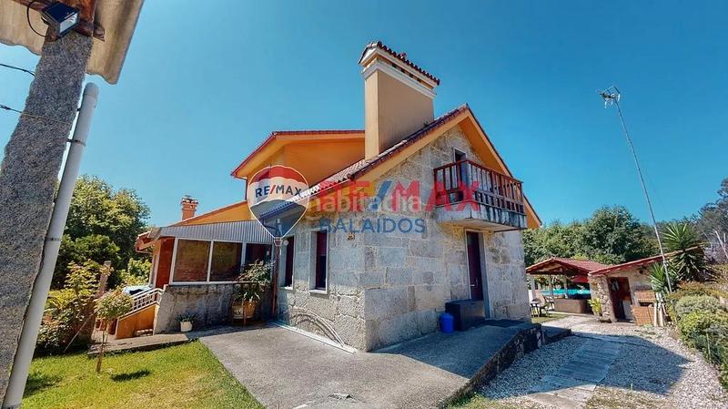 Foto 34be9926-fe31-4500-85c2-431e6d2c0420. Casa en Ponteareas