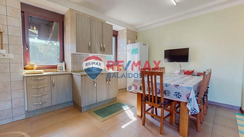 Foto c9e18ee5-7346-4f2a-a6d9-c23583414d2c. Casa en Ponteareas