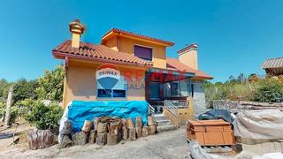 Chalet in Ponteareas