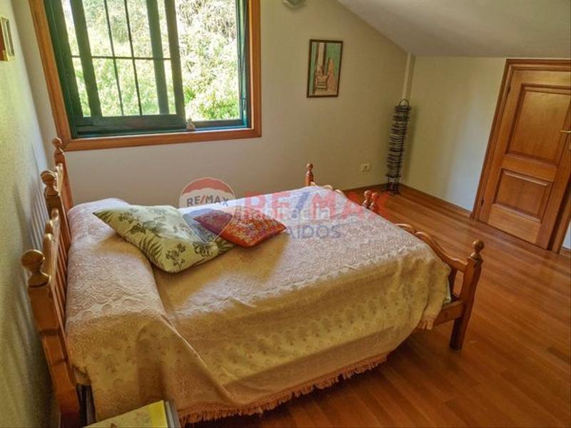 Foto e3c4f1c8-1660-4b80-938a-86fed7cd5767. Chalet exclusivo chalet con vistas al mar en Moaña