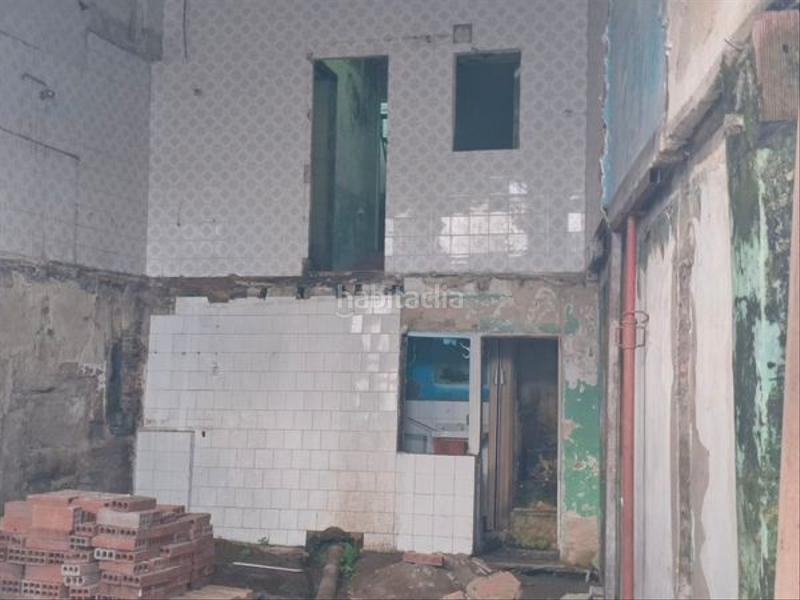 Foto 34d435b2-69f4-4d1e-9847-026d9b0fd0ac. Casa a reformar integramente en Coia Vigo