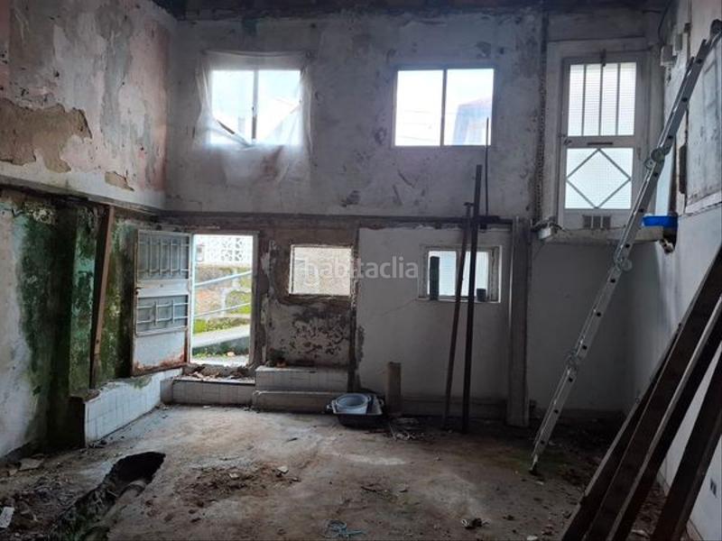 Foto 76673b76-2d97-4f3a-96d1-81a15edb9e70. Casa a reformar integramente en Coia Vigo